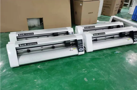 Plotter T24A corta vinil Innova Afe
